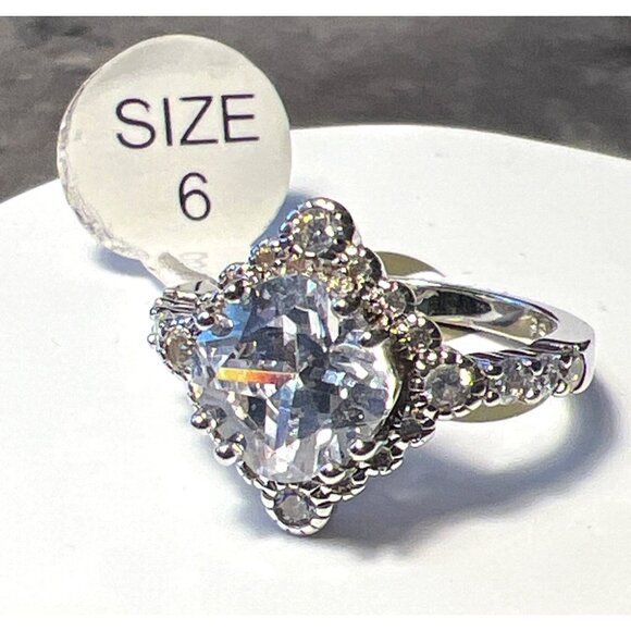 Ring Bomb Party Ring, Size 6, NWOT - Picture 3 of 5